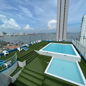  Apartment En Edificio Portofino Icdi Colombia