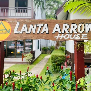 Lanta Arrow House Resort