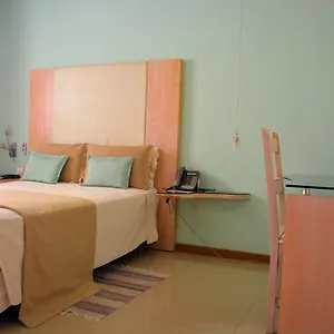 https://sol-hotel.cape-verdehotels.com