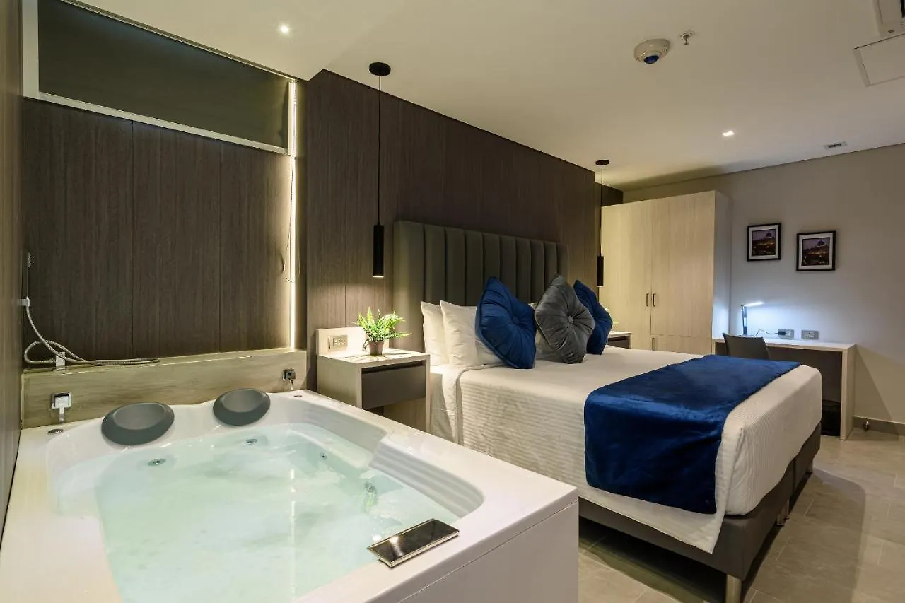 4 Sur Hotel Medellin