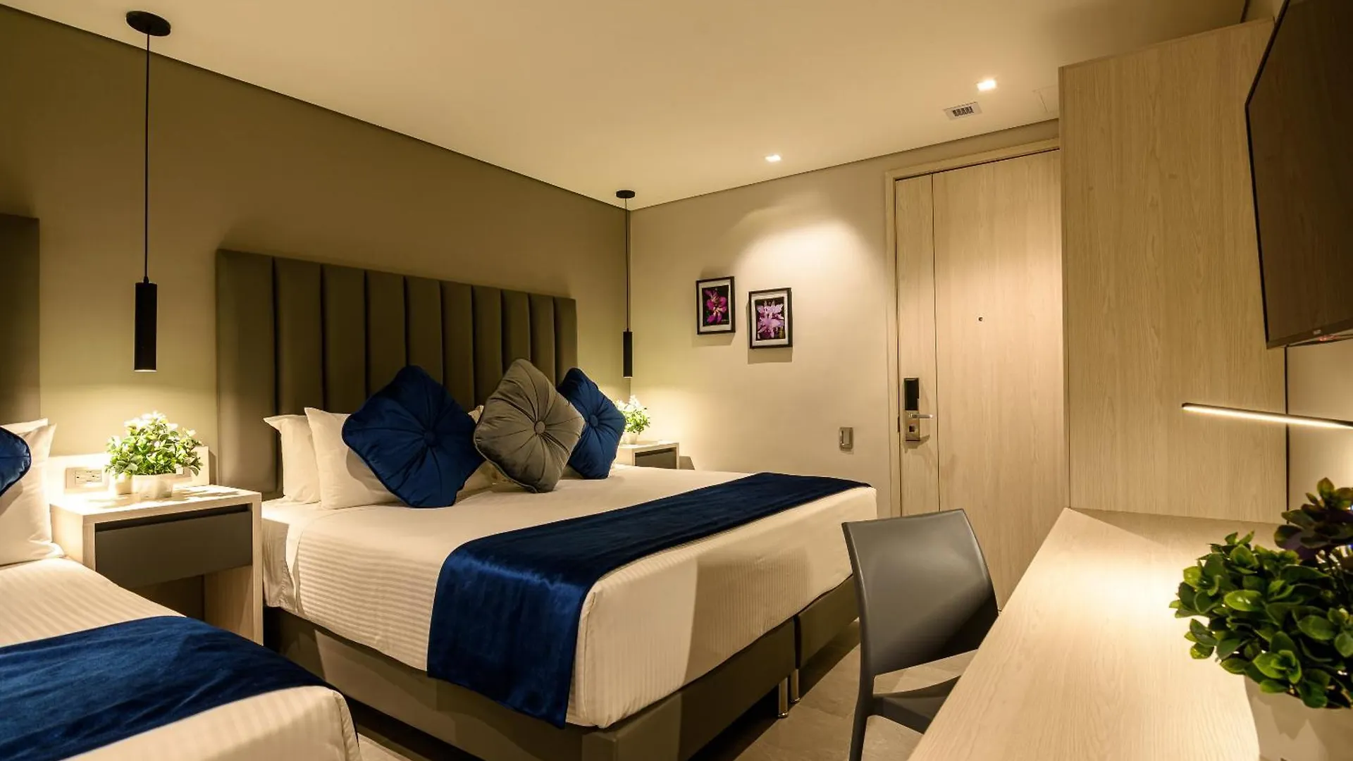 4 Sur Hotel Medellin